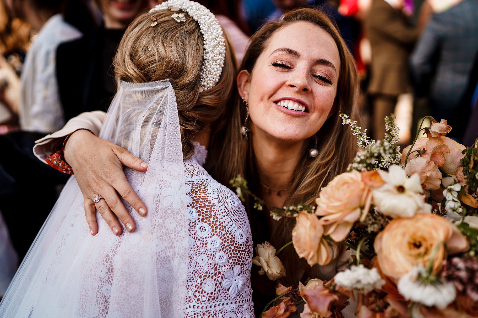 Guests reacting naturally during the wedding day