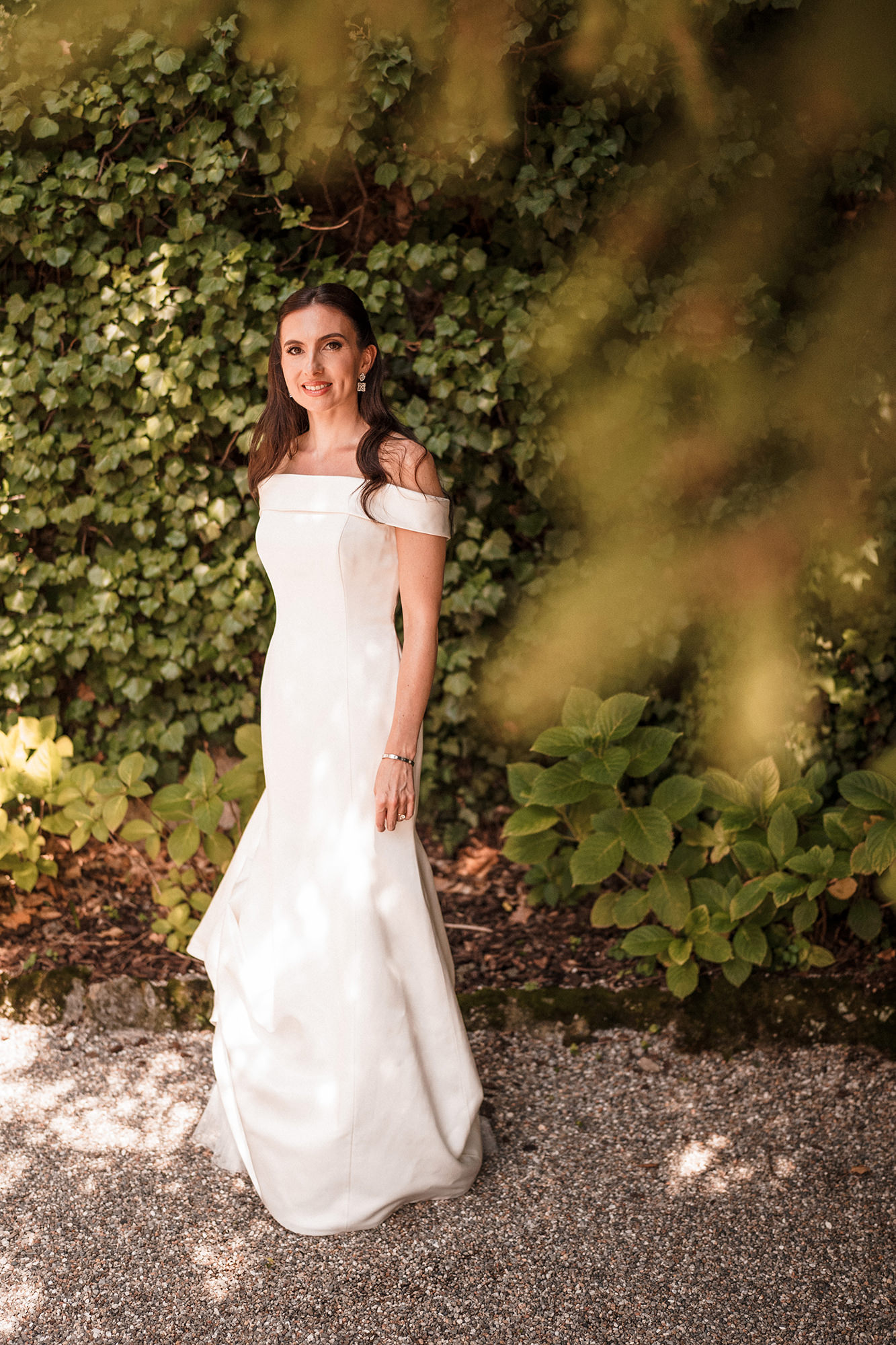 Couple portraits at Villa d’Este on Lake Como