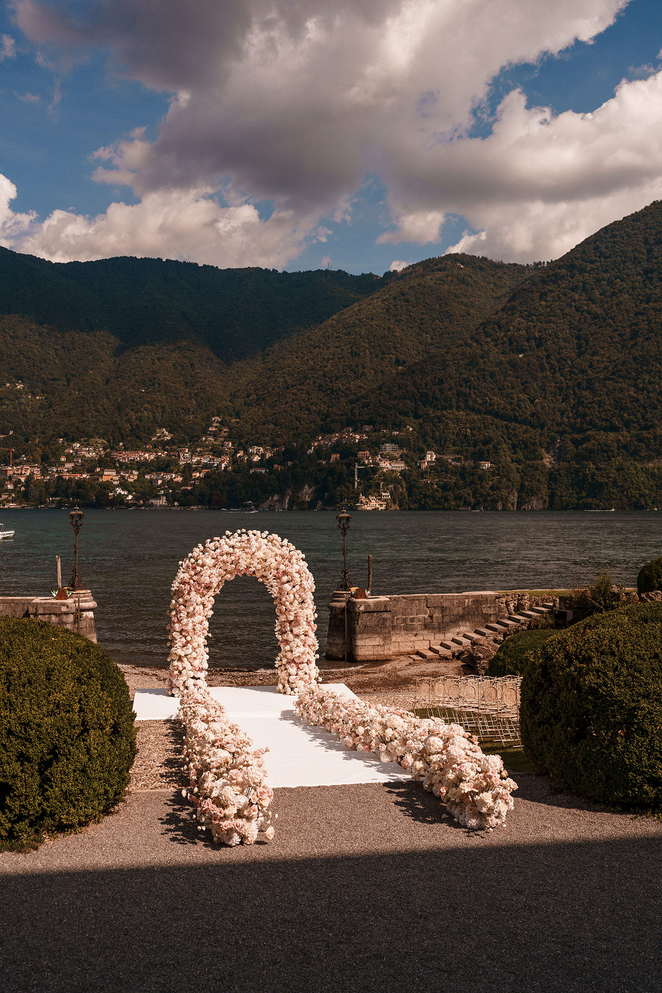 Wedding guests at Villa Erba