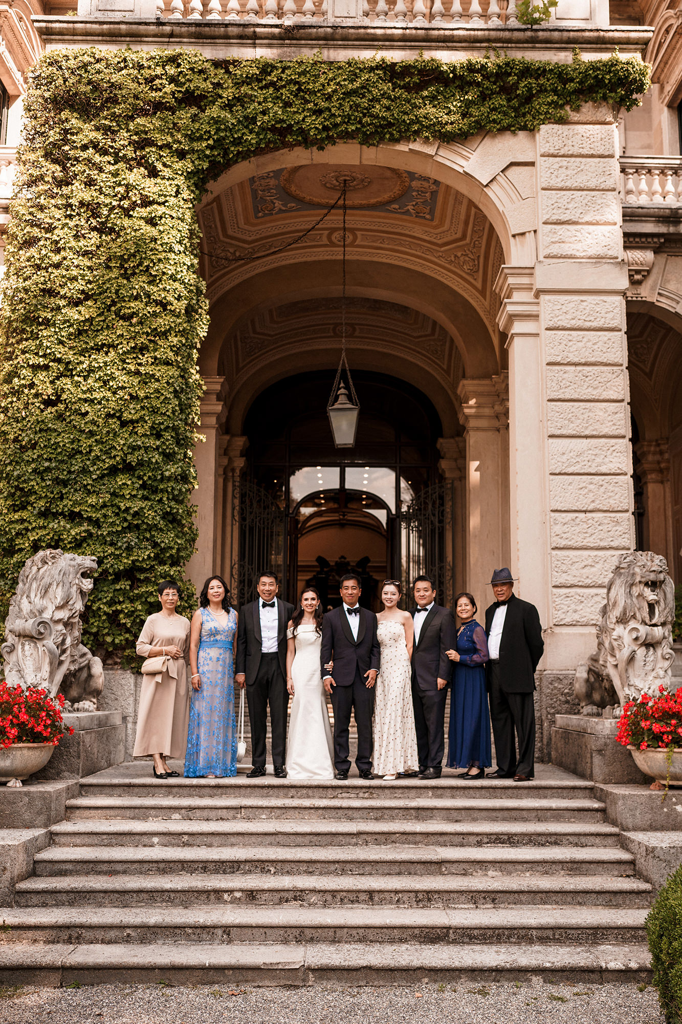 Final preparations at Villa Erba